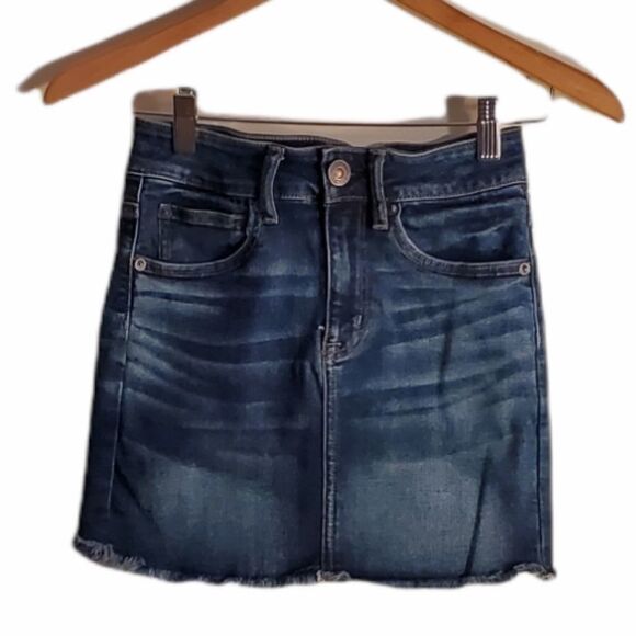 American Eagle Junior Mini Skirt Size 0 - Picture 1 of 6